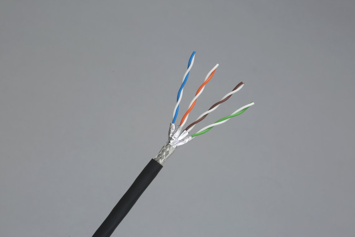 Category 7 LAN Cables for High-speed Communications